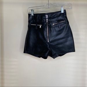 Tiger Mist: Lennon Shorts